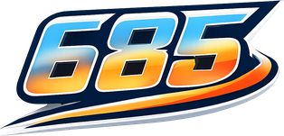 685
